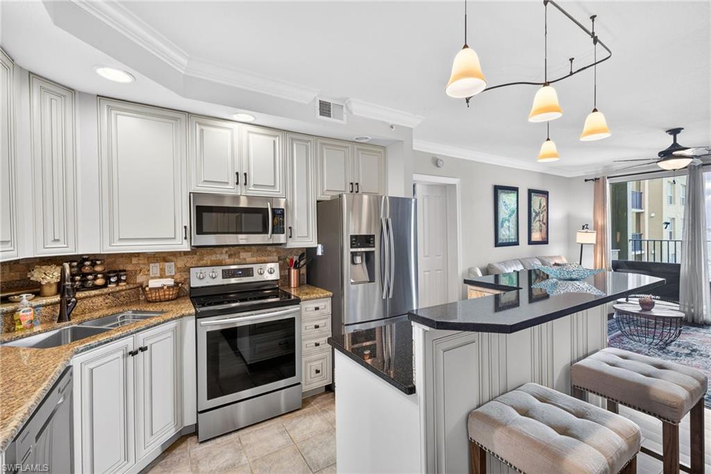 ALTA MAR - Residential Lease