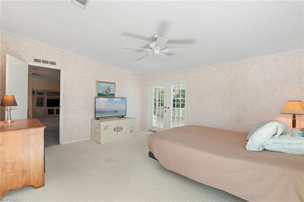 RIVERWOOD - Residential