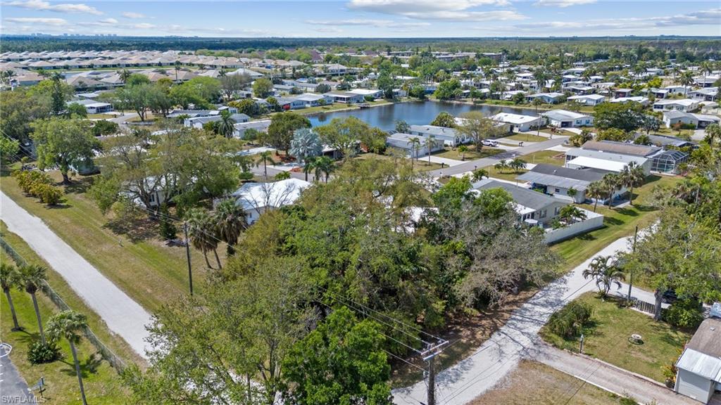 RIVERWOOD - Residential