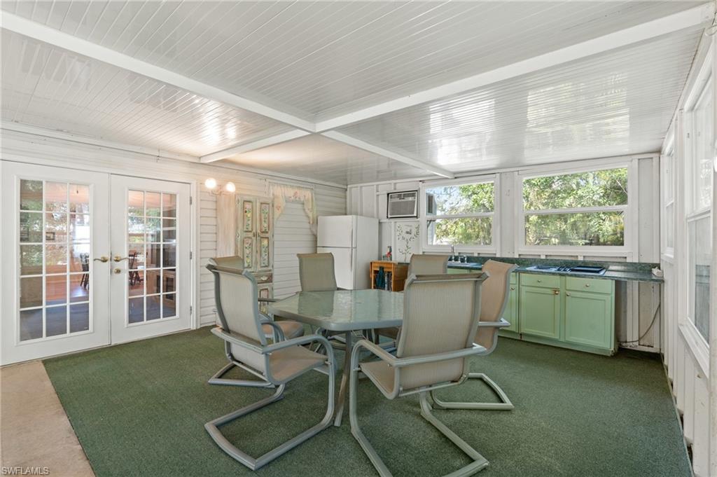 RIVERWOOD - Residential