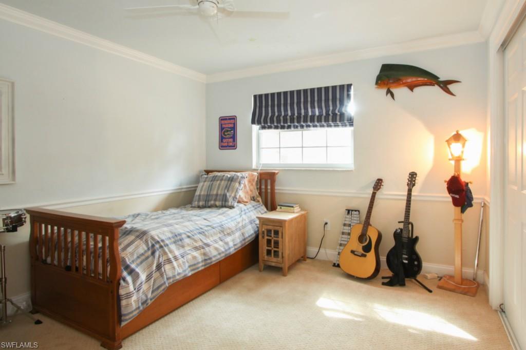 COUNTRY CLUB ESTATES - Residential