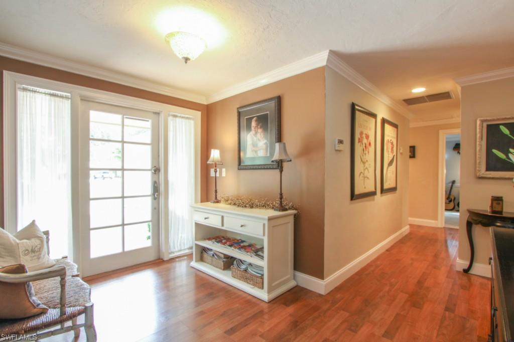 COUNTRY CLUB ESTATES - Residential