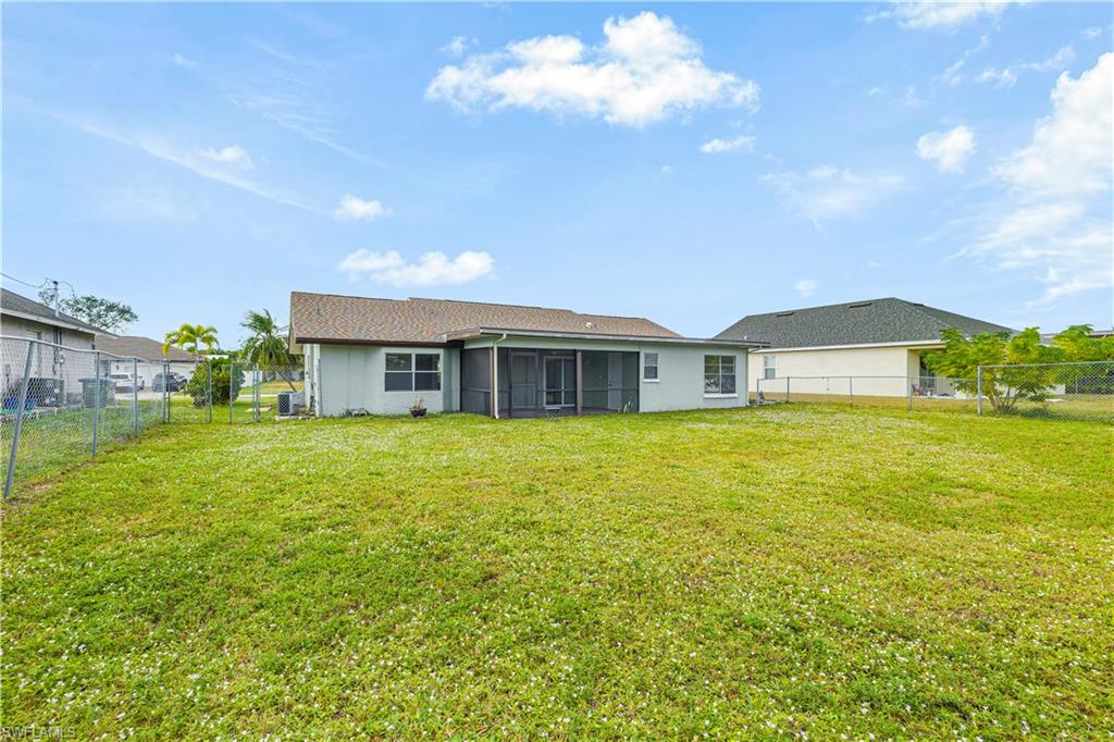 CAPE CORAL - Residential