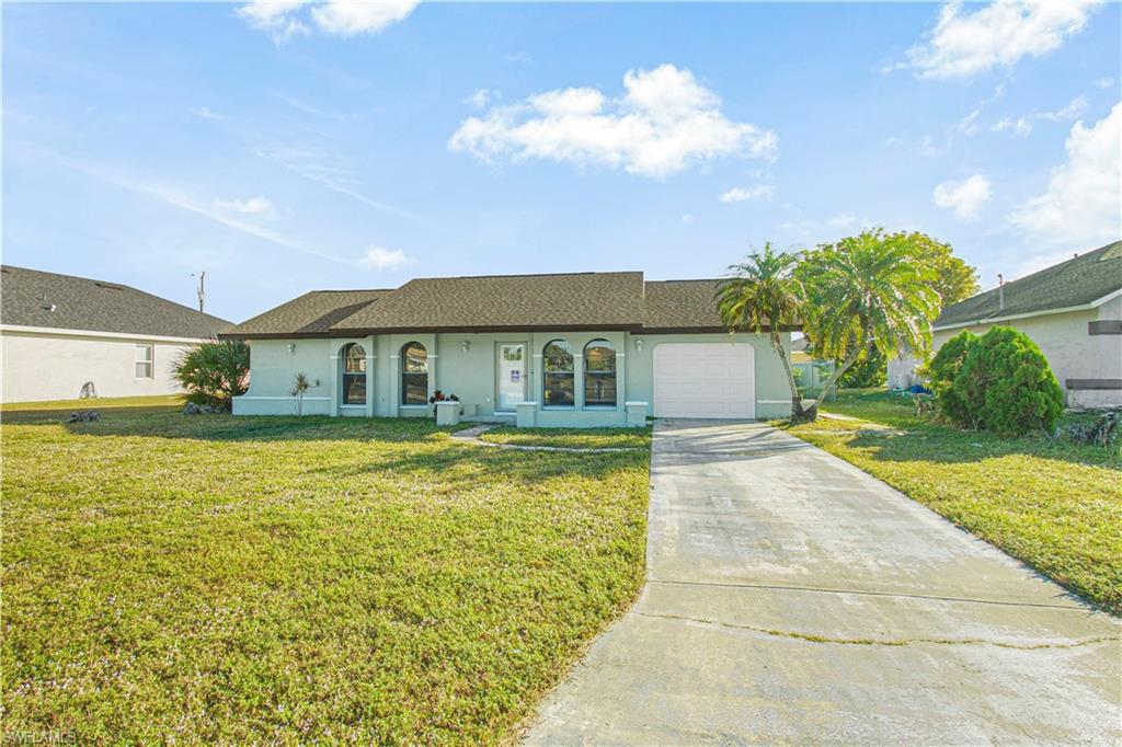 CAPE CORAL - Residential