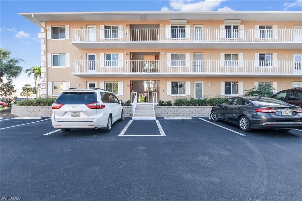 NAPLES SANDPIPER BAY CLUB - Residential