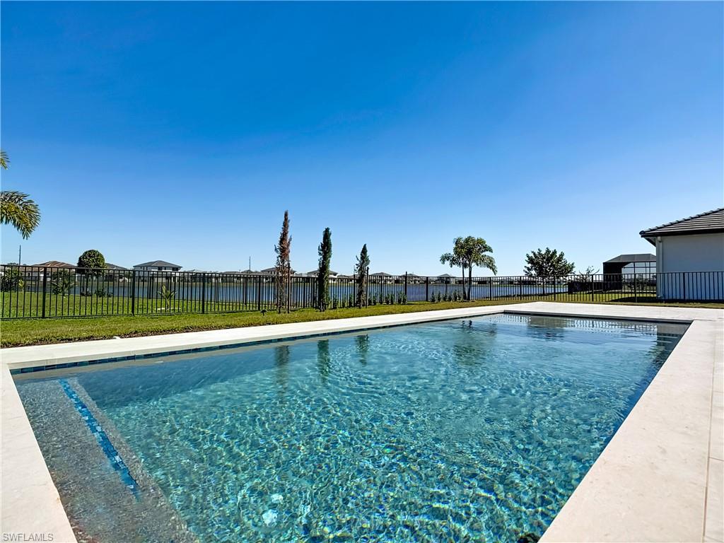 MAPLE RIDGE - Residential Lease