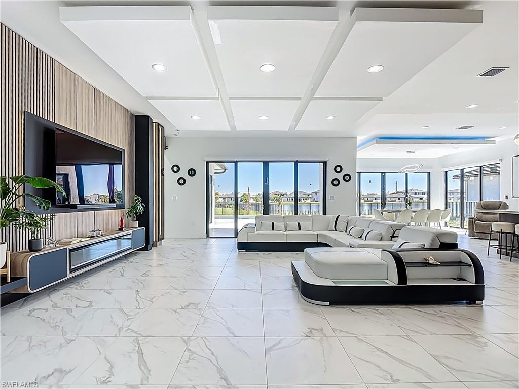 MAPLE RIDGE - Residential Lease