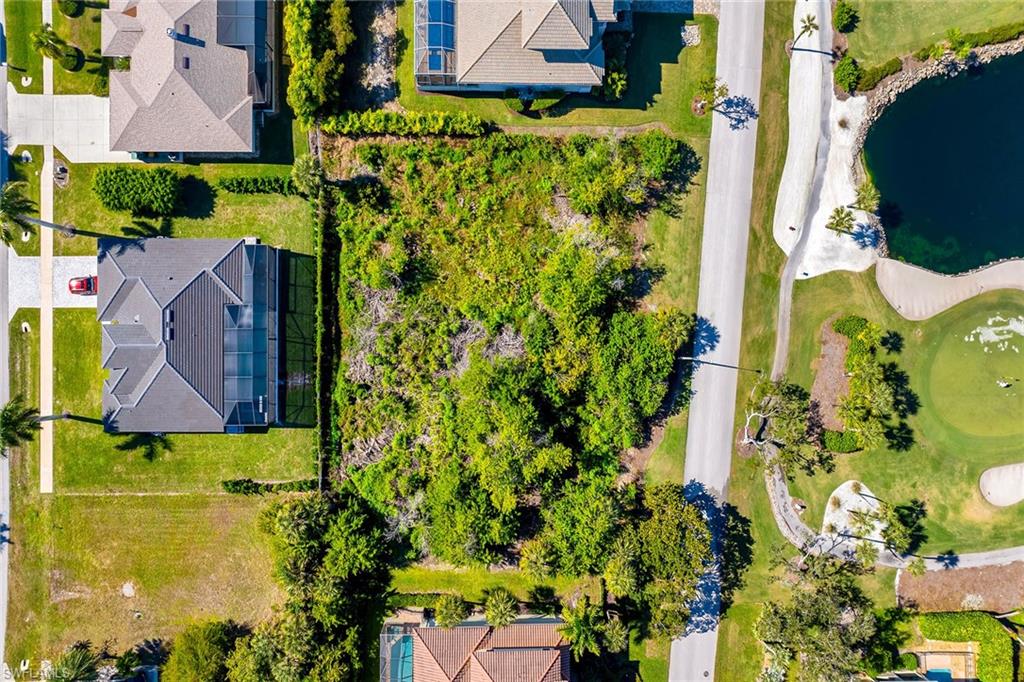 HIDEAWAY BEACH - Land