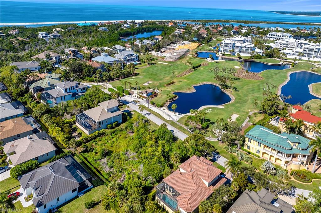 HIDEAWAY BEACH - Land