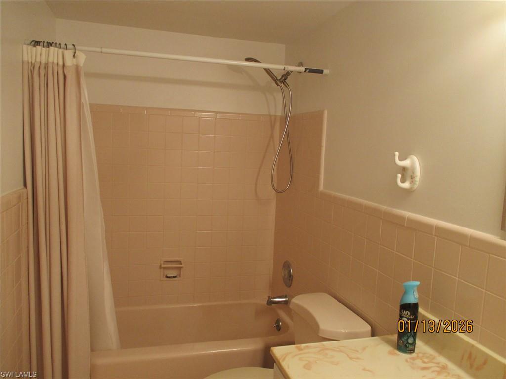 COUNTRY CLUB ESTATES CONDO - Residential