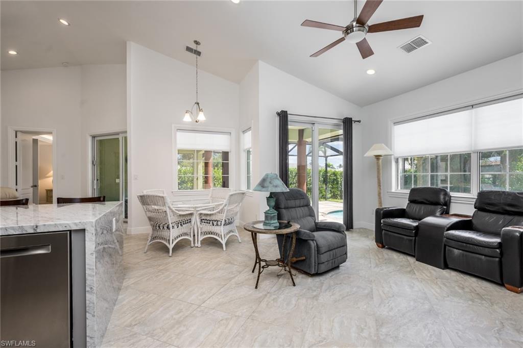 MARCO BEACH - Residential