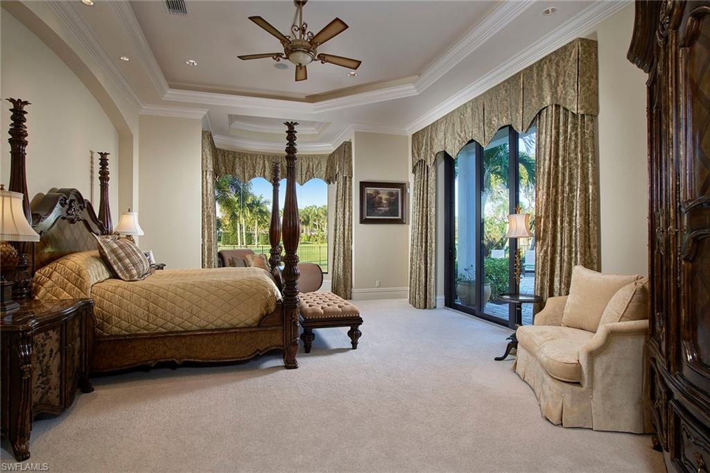 MOORINGS - Residential