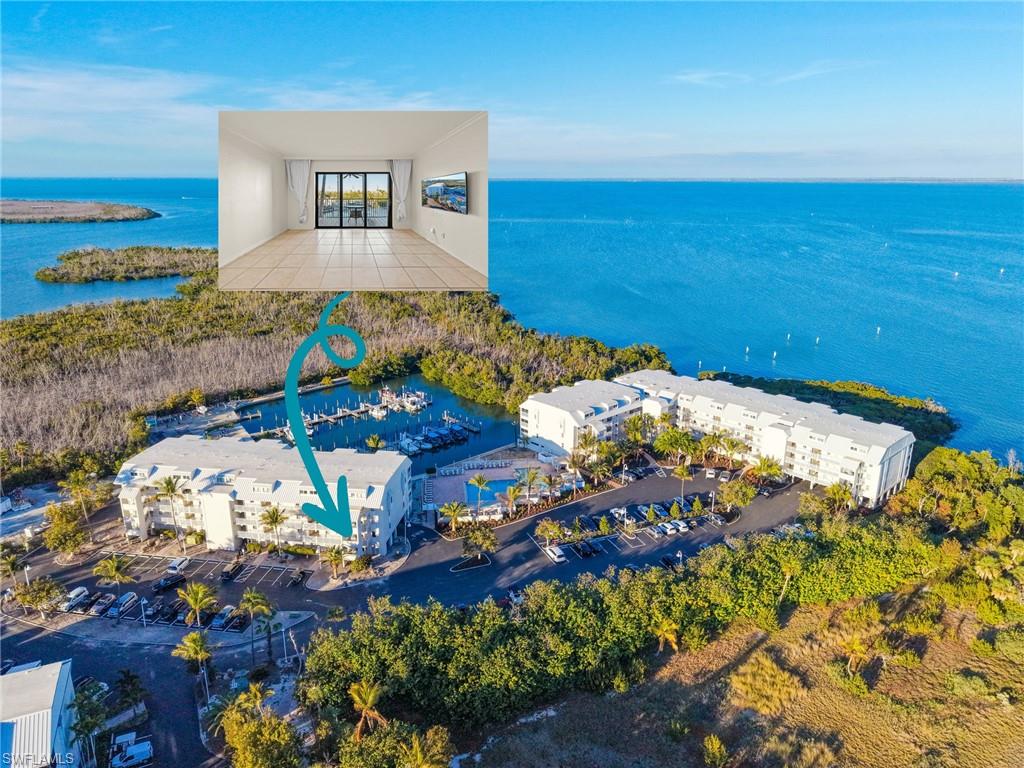 BAYSIDE VILLAS - Residential