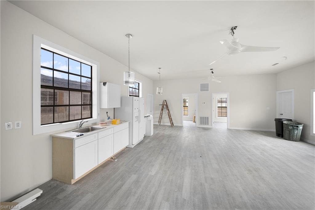 FORT MYERS - Residential