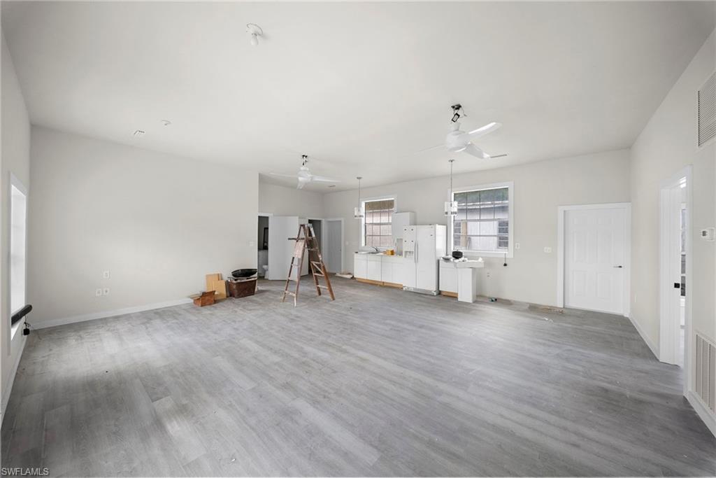 FORT MYERS - Residential