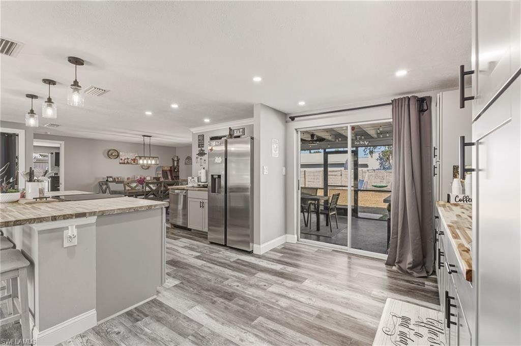 PORT CHARLOTTE - Residential