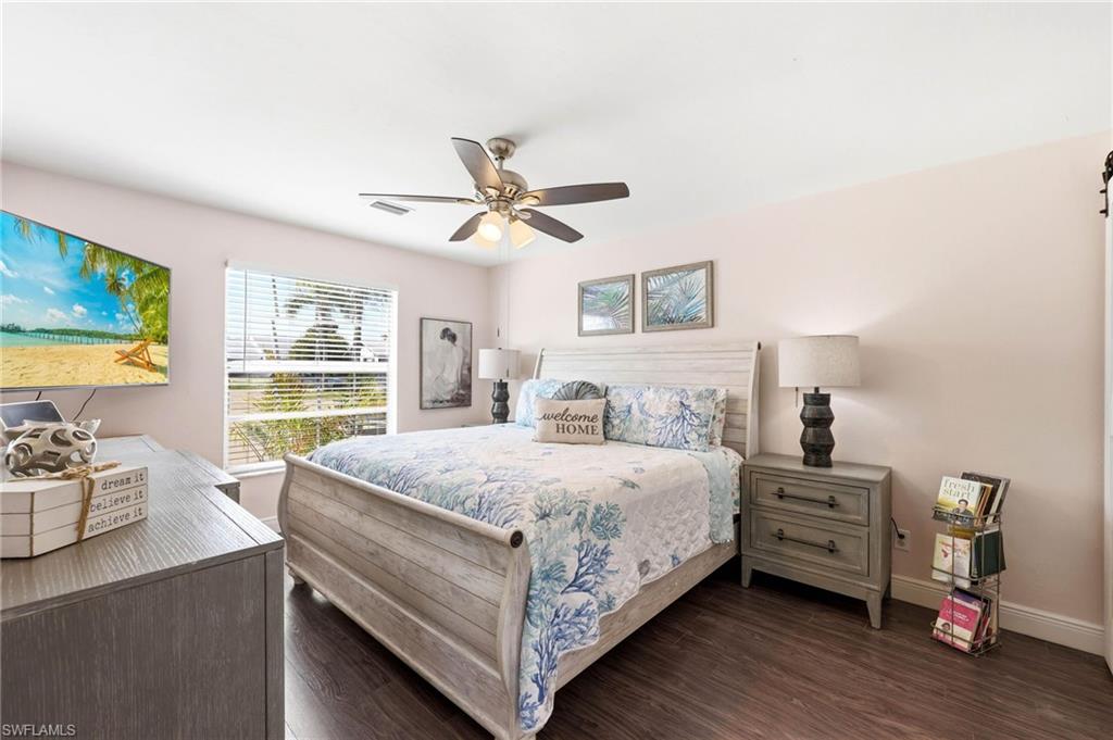 BEACON SQUARE - Residential