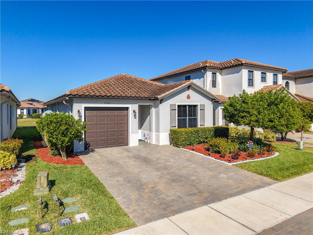 MAPLE RIDGE - Residential Lease