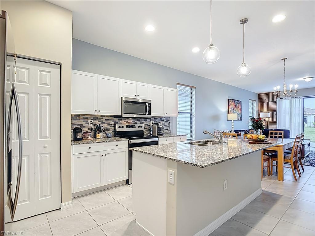 MAPLE RIDGE - Residential Lease