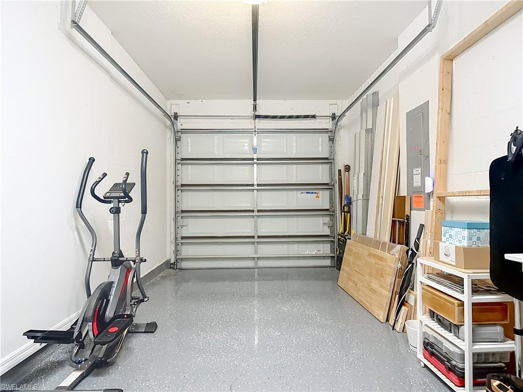 MAPLE RIDGE - Residential Lease