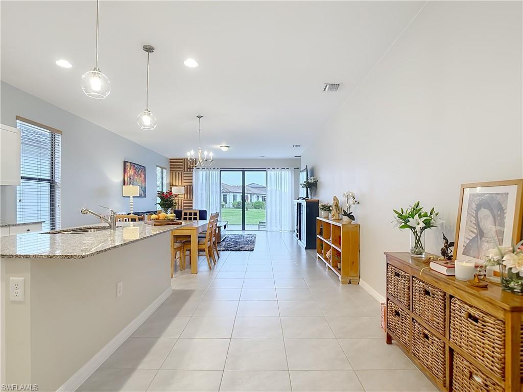 MAPLE RIDGE - Residential Lease