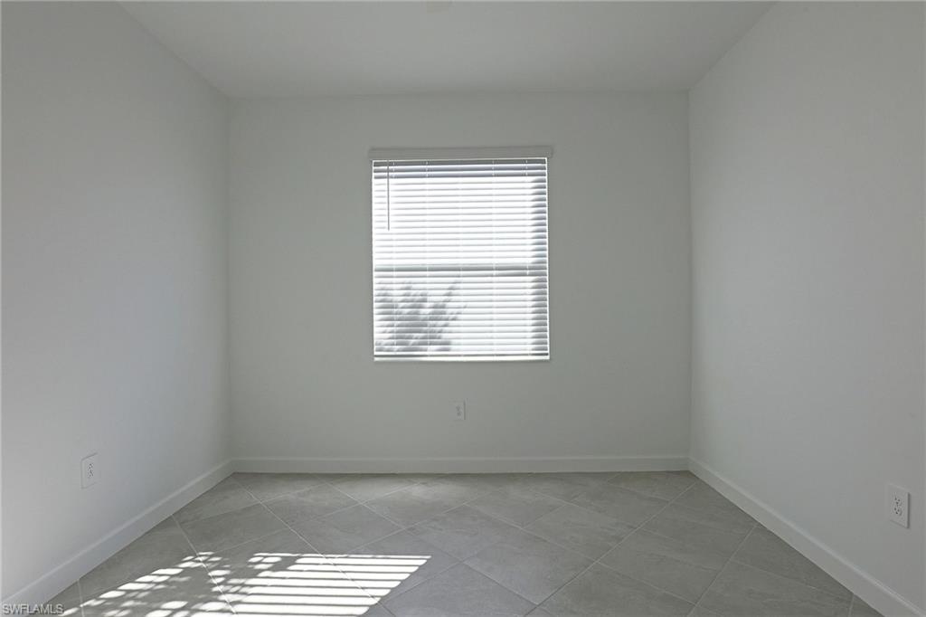 IBIS LANDING - Residential Lease