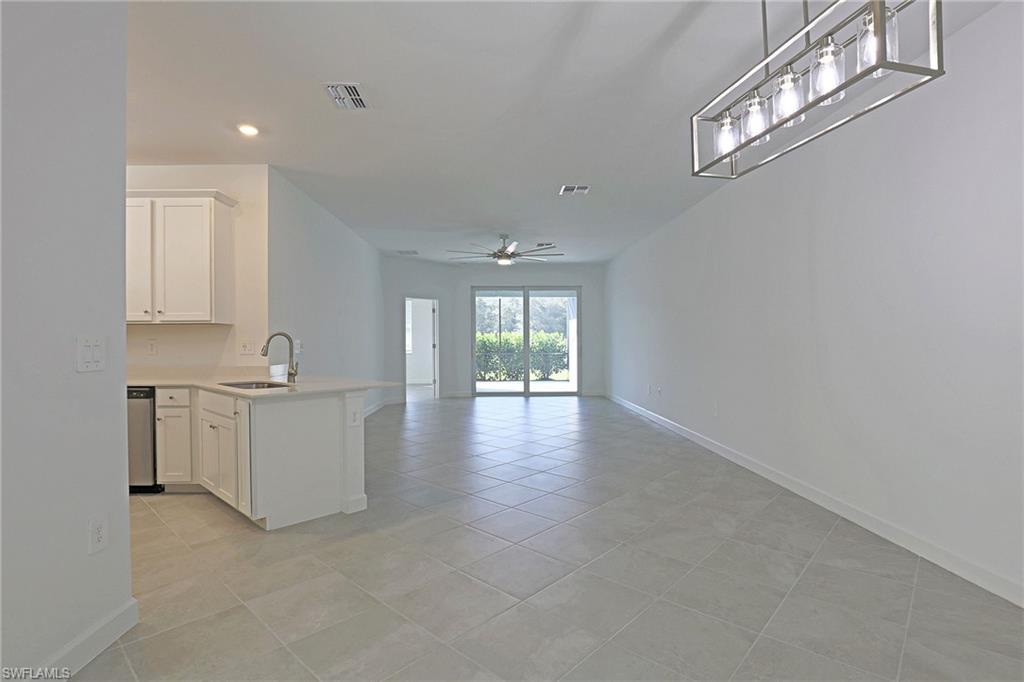 IBIS LANDING - Residential Lease