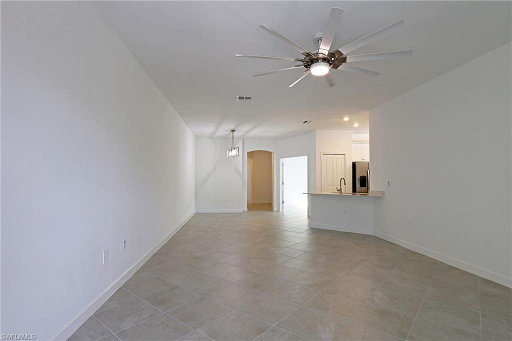 IBIS LANDING - Residential Lease