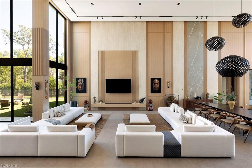 PINE RIDGE - Residential