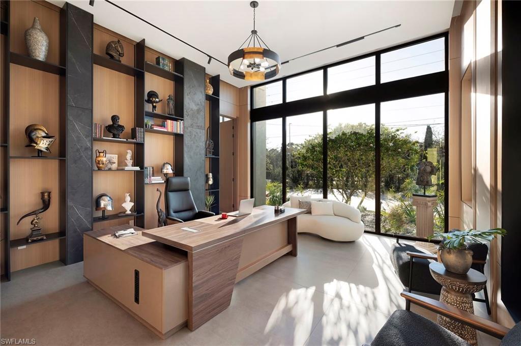 PINE RIDGE - Residential