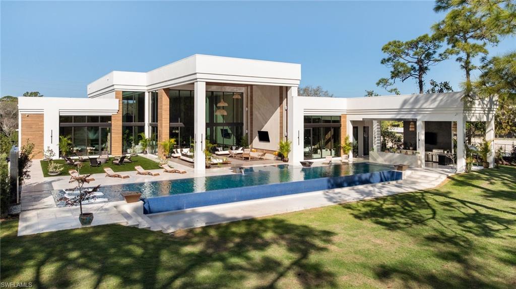 PINE RIDGE - Residential