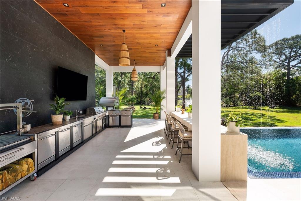 PINE RIDGE - Residential