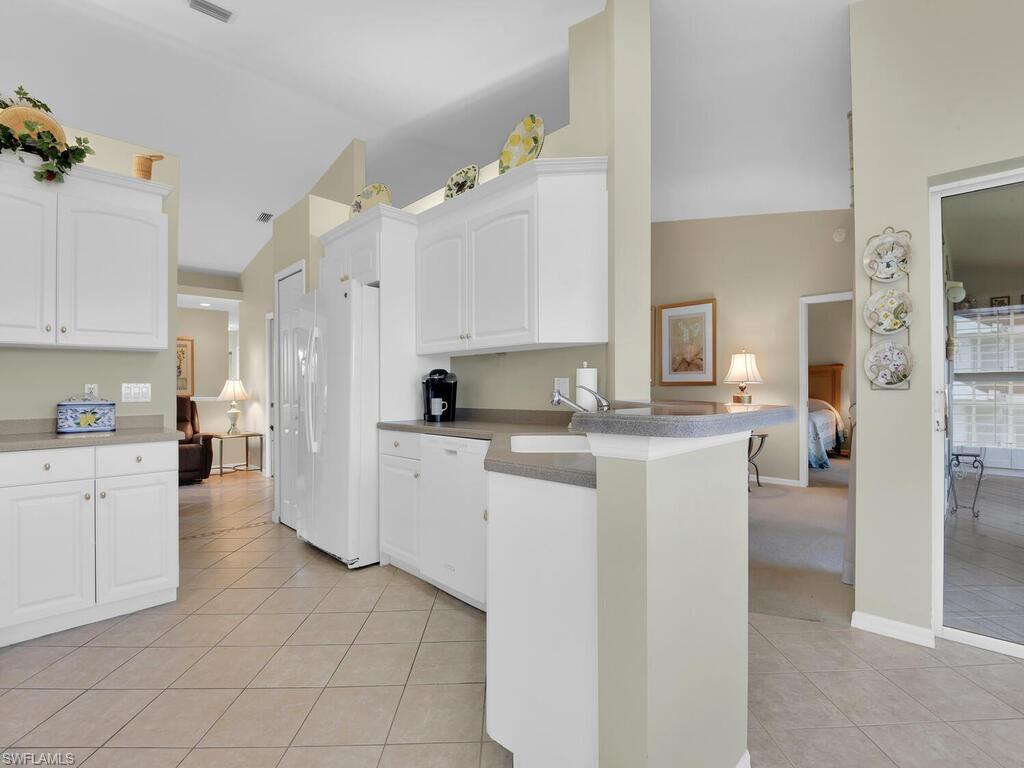 CLUBSIDE - Residential