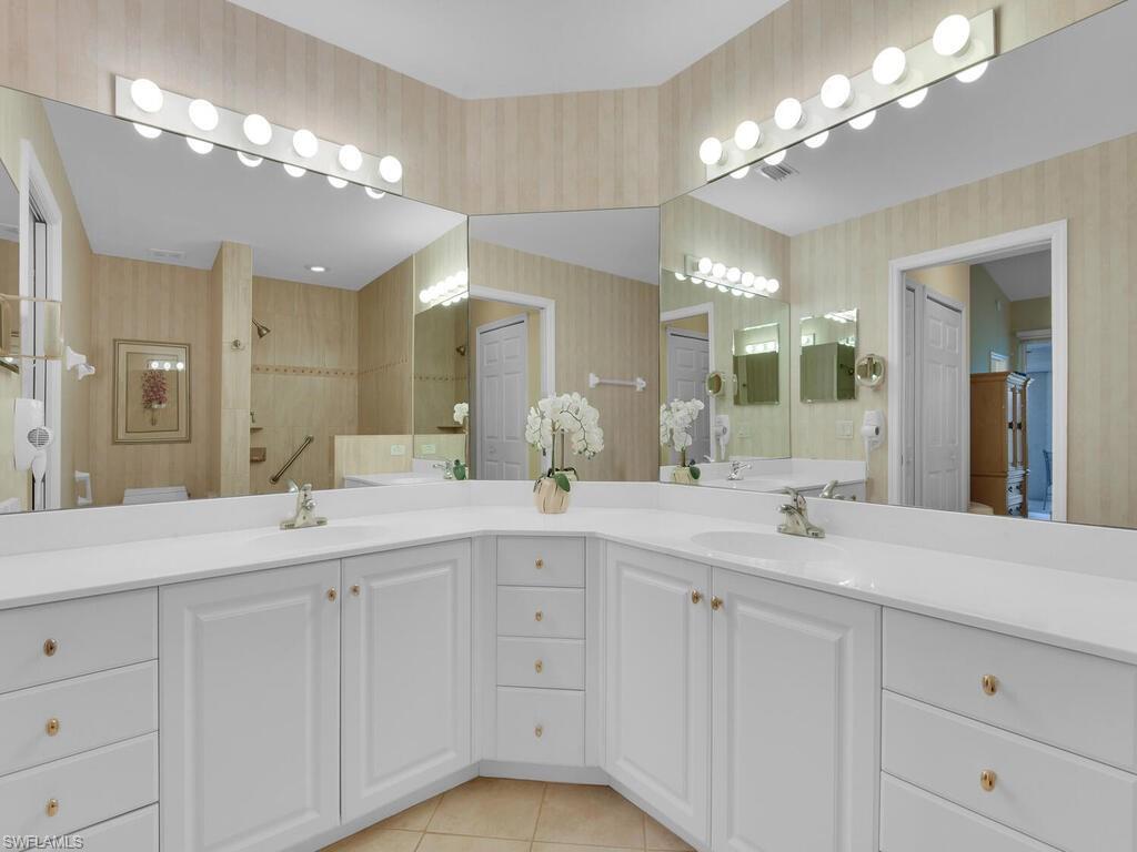 CLUBSIDE - Residential