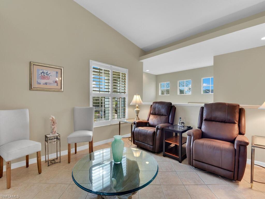 CLUBSIDE - Residential