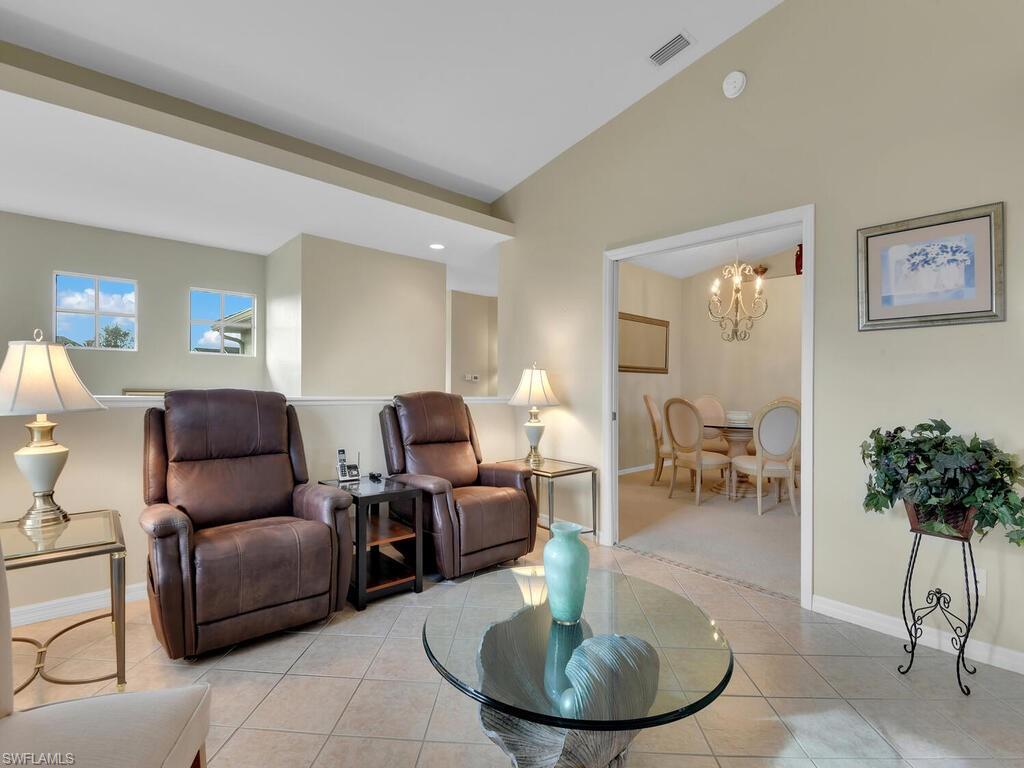 CLUBSIDE - Residential