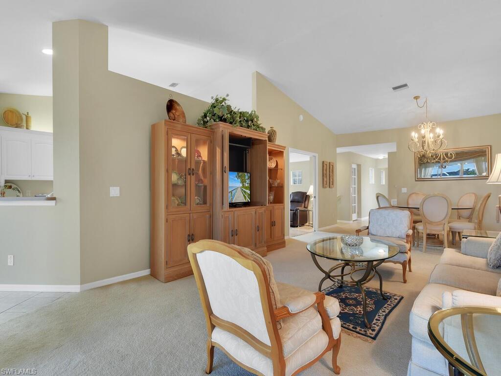 CLUBSIDE - Residential