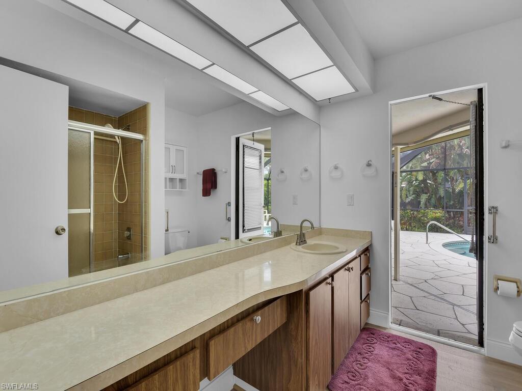 FOREST HILLS - Residential