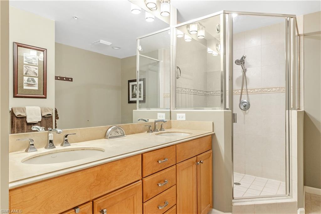 CAPE HARBOUR - Residential