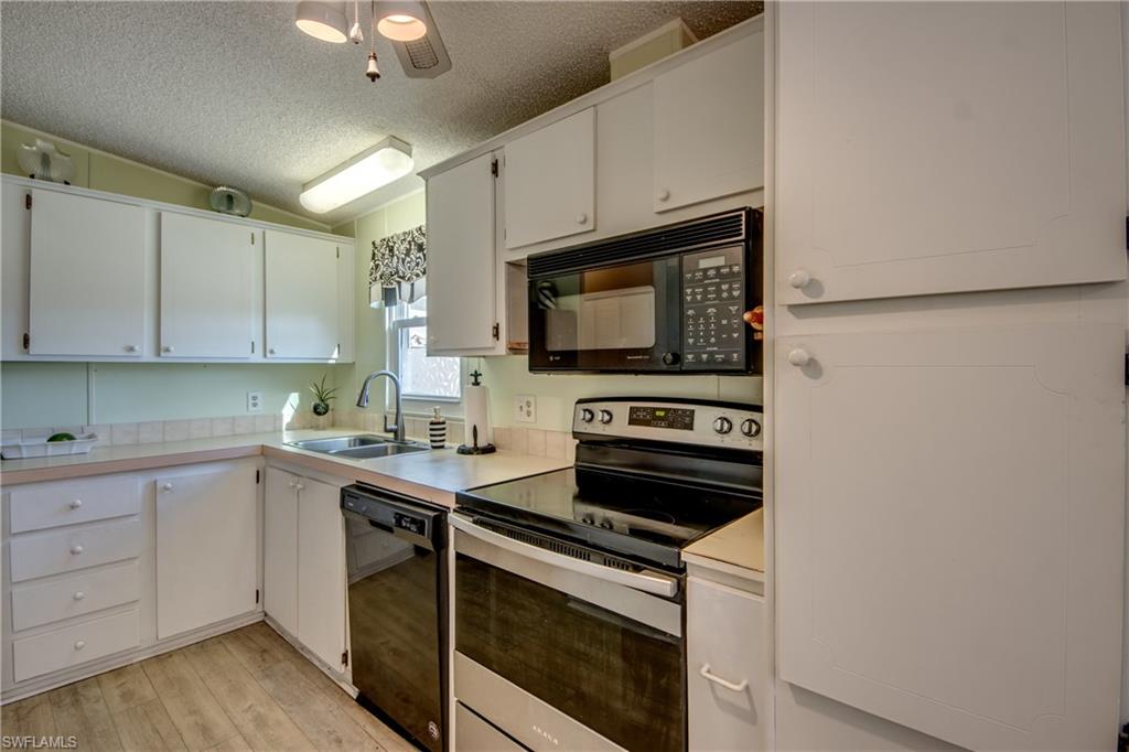 PINE ISLAND COVE - Residential