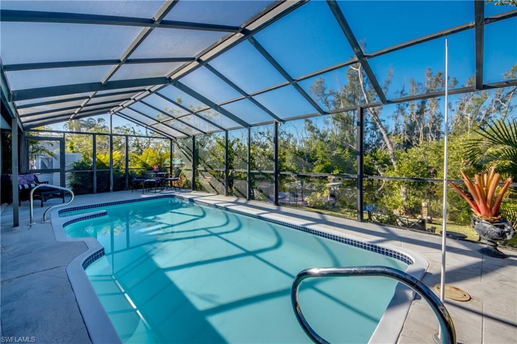 PINE ISLAND COVE - Residential