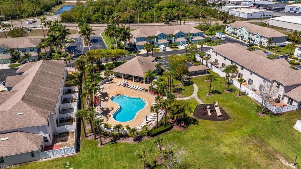 FOREST LAKE TOWNHOMES - Residential