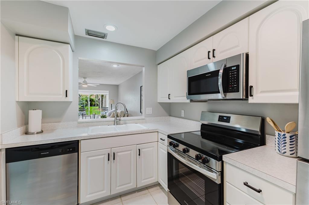 SOUTH POINTE VILLAS CONDO - Residential