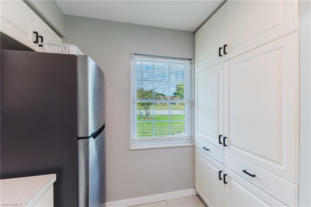 SOUTH POINTE VILLAS CONDO - Residential