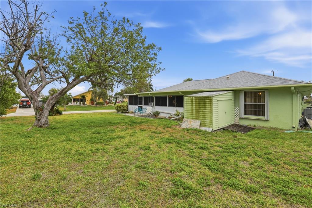 CAPE CORAL - Residential