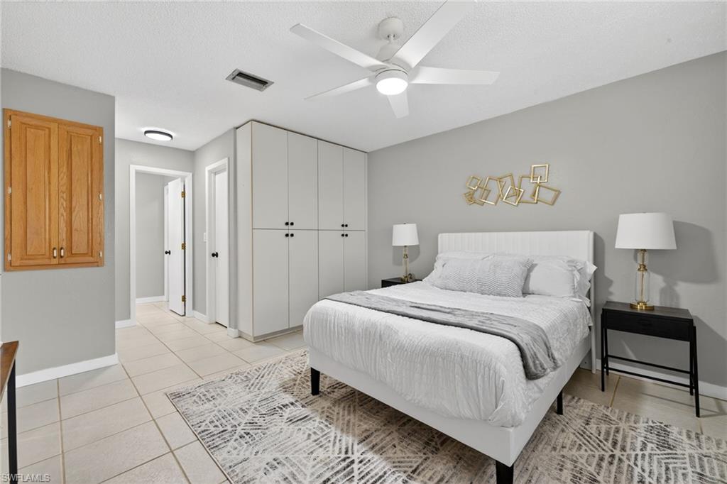 SOUTH POINTE VILLAS CONDO - Residential