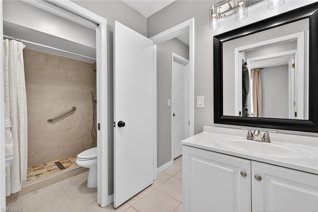 SOUTH POINTE VILLAS CONDO - Residential