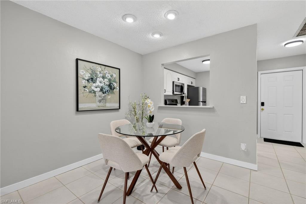 SOUTH POINTE VILLAS CONDO - Residential