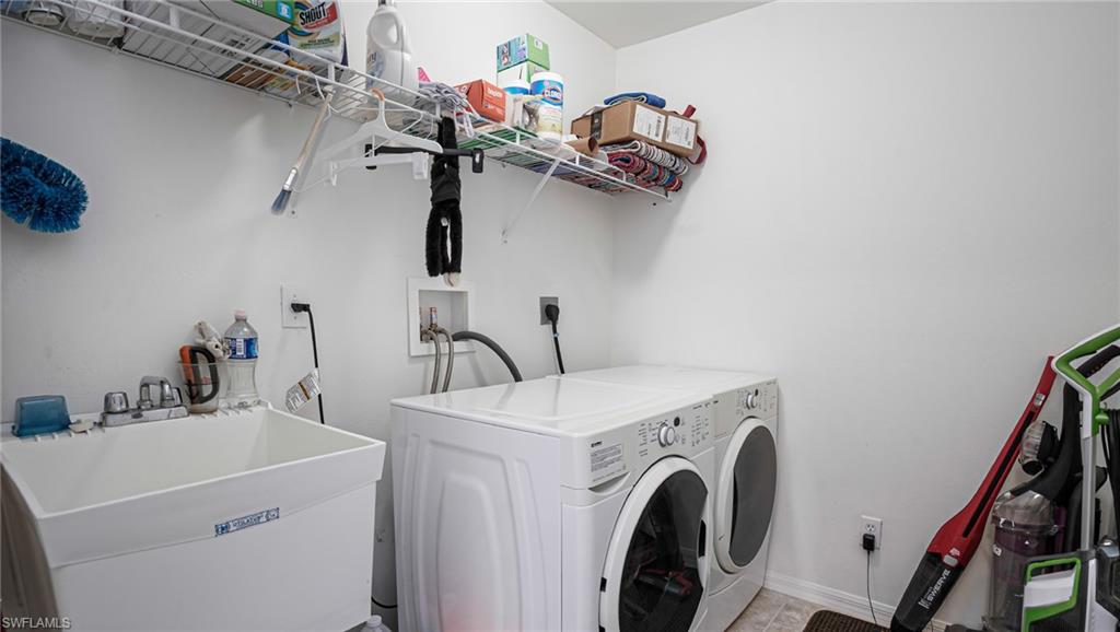 ASTON GREENS - Residential