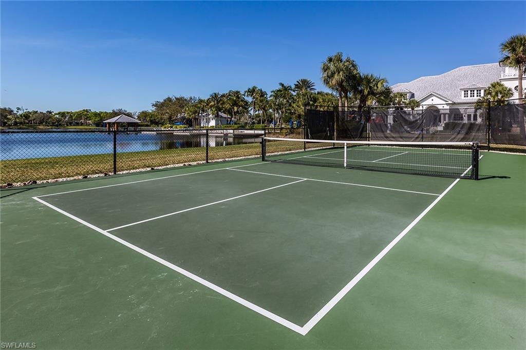 DEER CROSSING - Residential